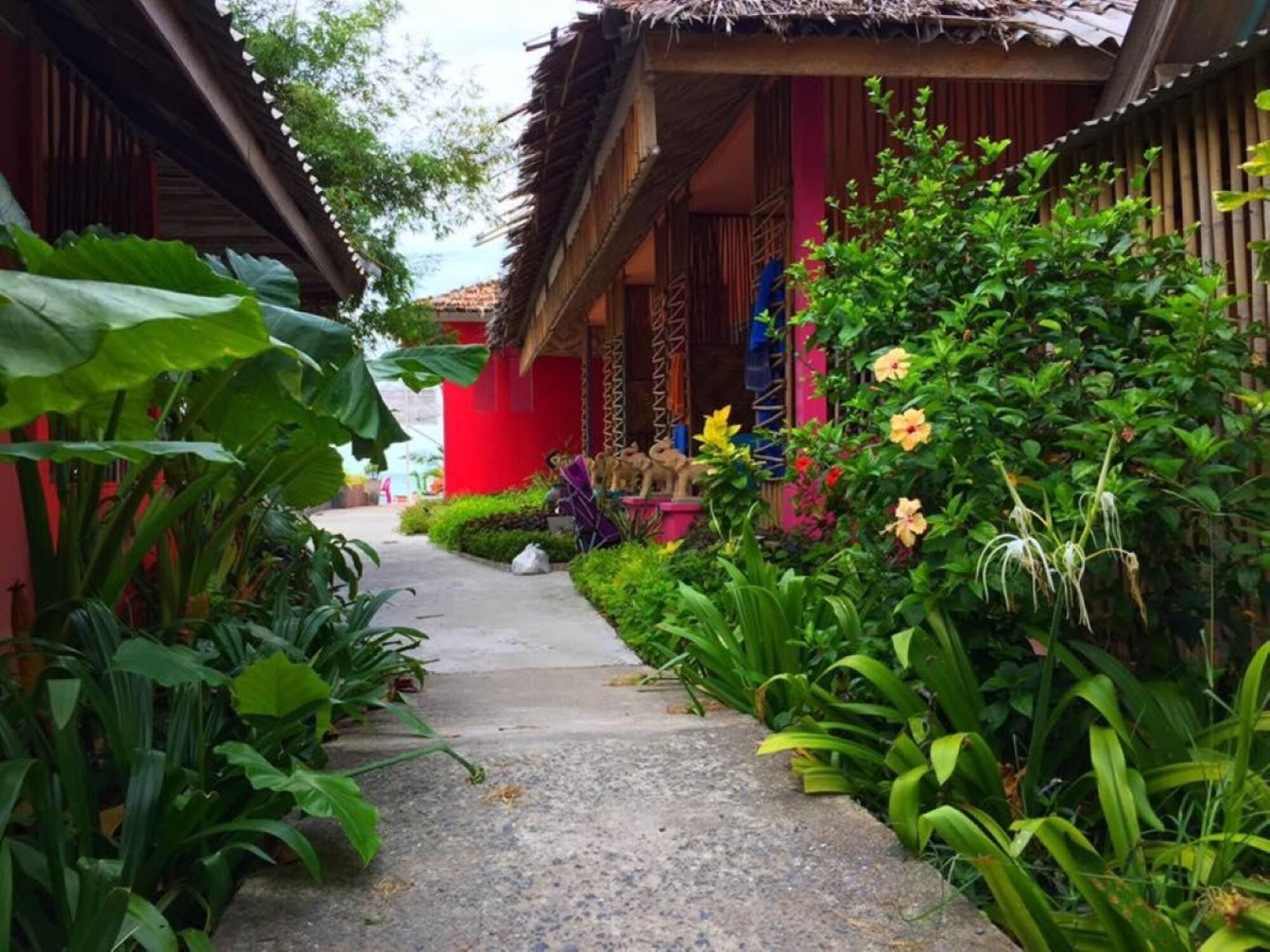 Cha-Ba Bungalow & Art Gallery Ko Lanta Exterior foto